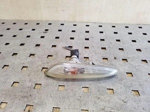 BMW X3 E83 Kotflügelblinker vorne links 2.0 Diesel 110kw 2004 26085299