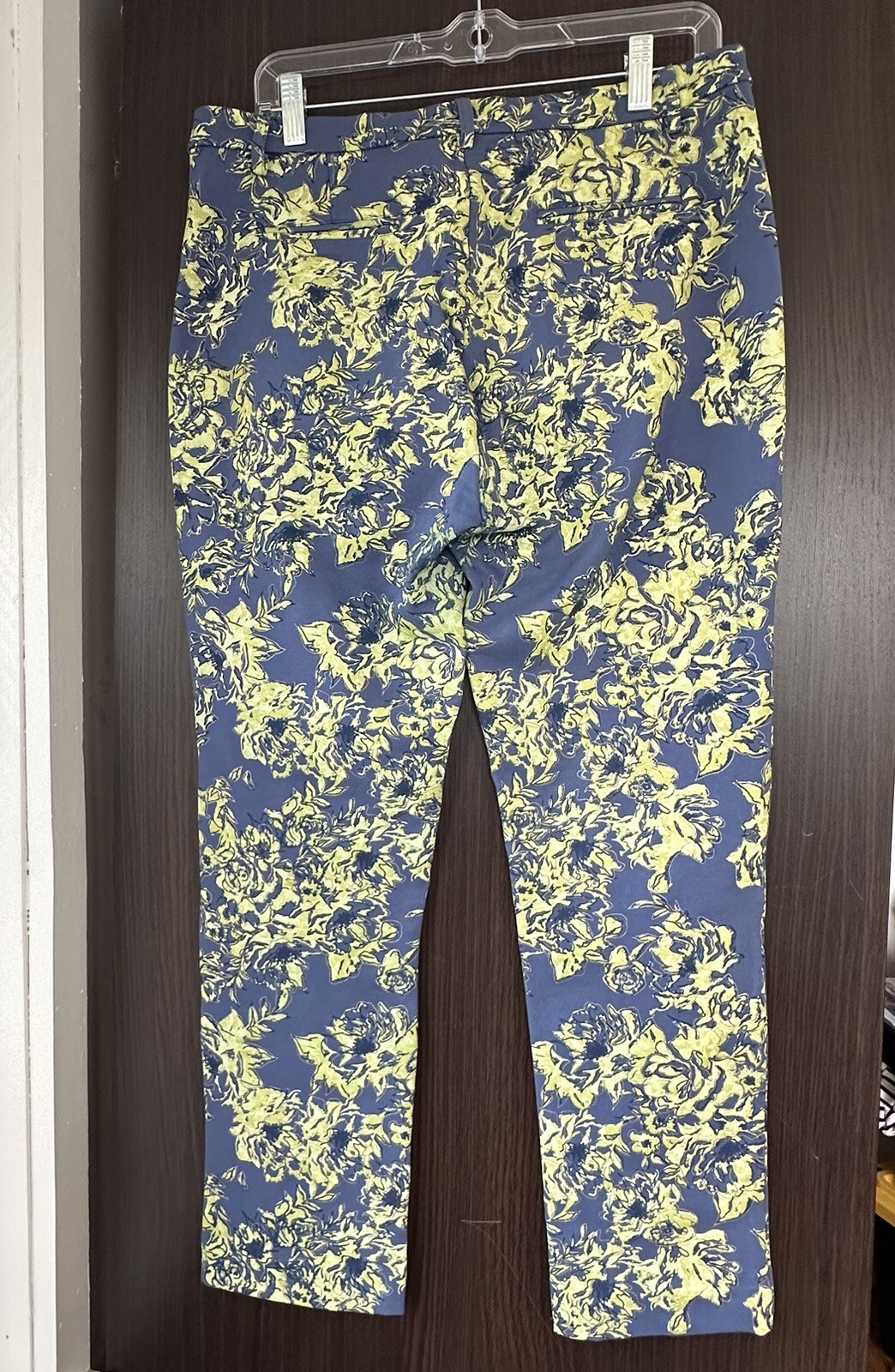 Picture 3 of 11