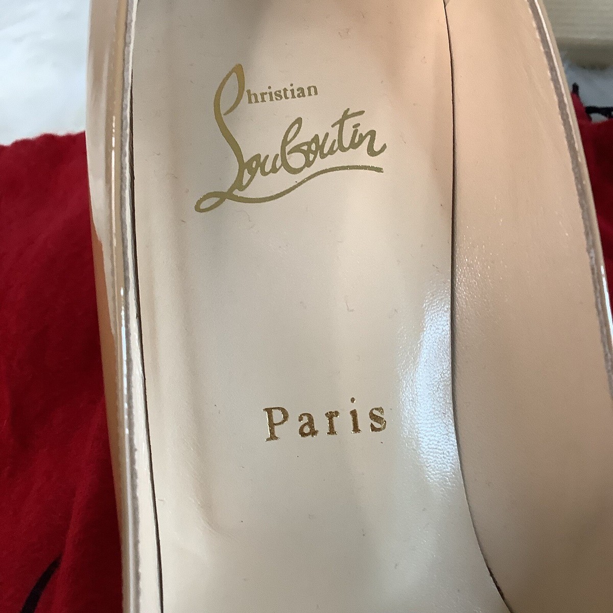 Christian Louboutin Beige Patent Leather Simple Pumps Size