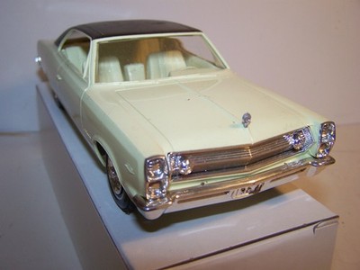 1967 AMC Ambassador HT 1/24 Jo-Han dealership promo Hialeah Yellow n AMT MPC