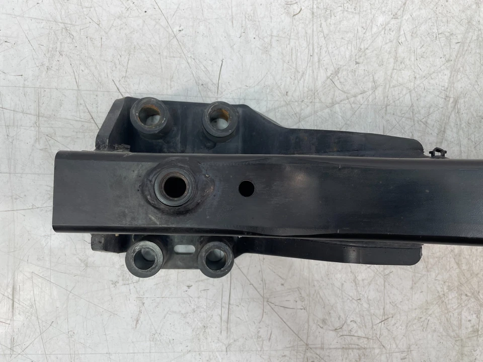 ✅ Barra de refuerzo de enganche de remolque trasero 11-18 OEM Porsche Cayenne Turbo 958 Foto 4 de 4