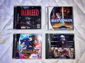 Sega Dreamcast Bundle &ndash; Console, 12 games (Illbleed, Typing of the Dead, more)