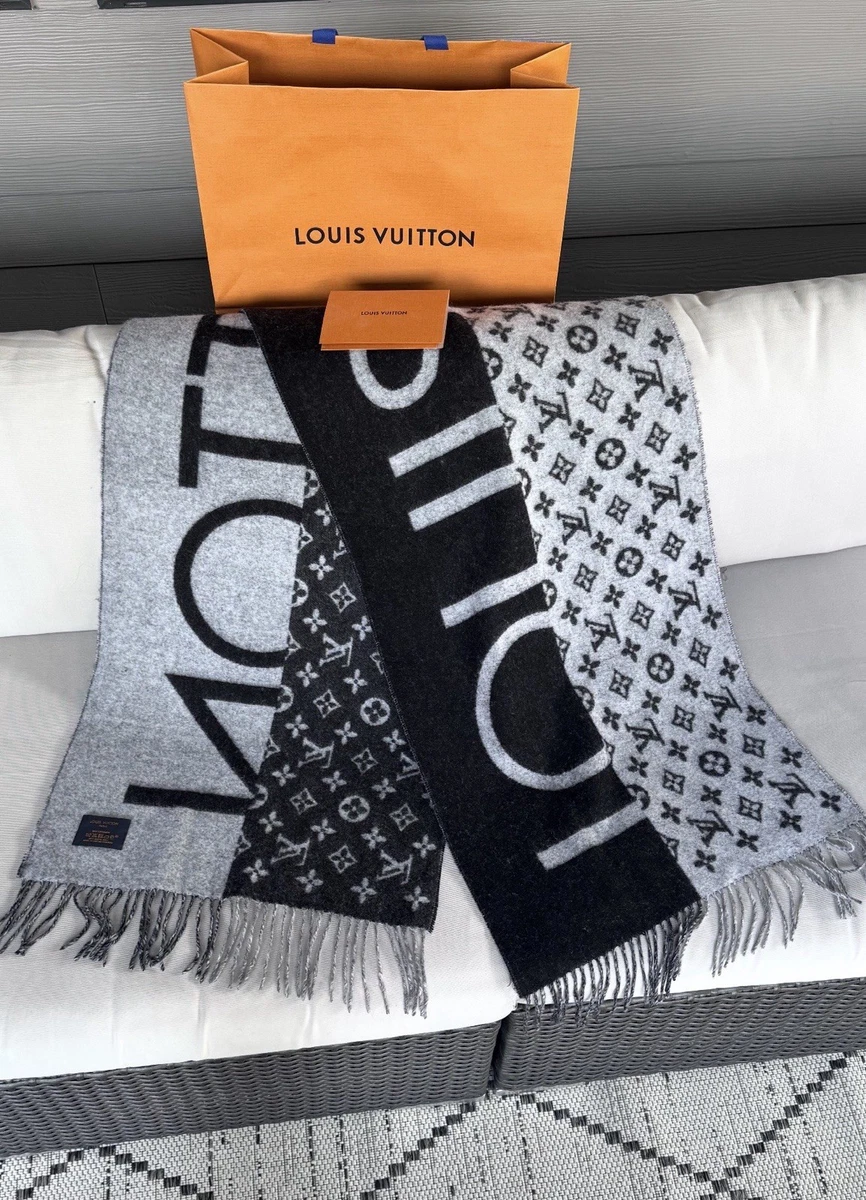 Louis Vuitton Men's Scarves for sale - eBay