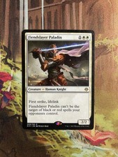 MTG Fiendslayer Paladin - 8 / English / NM
