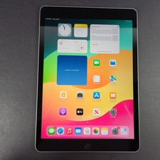 Apple iPad 9th Gen. 256GB A2602 Wi-Fi 10.2 in - Silver - Excellent Condition