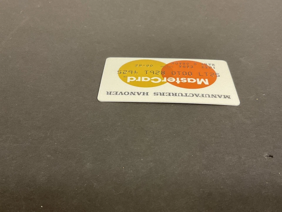 DE COLECCIÓN 1982 CADUCADO FABRICANTES HANOVER MASTERCARD COLECCIONABLE Foto 4 de 4