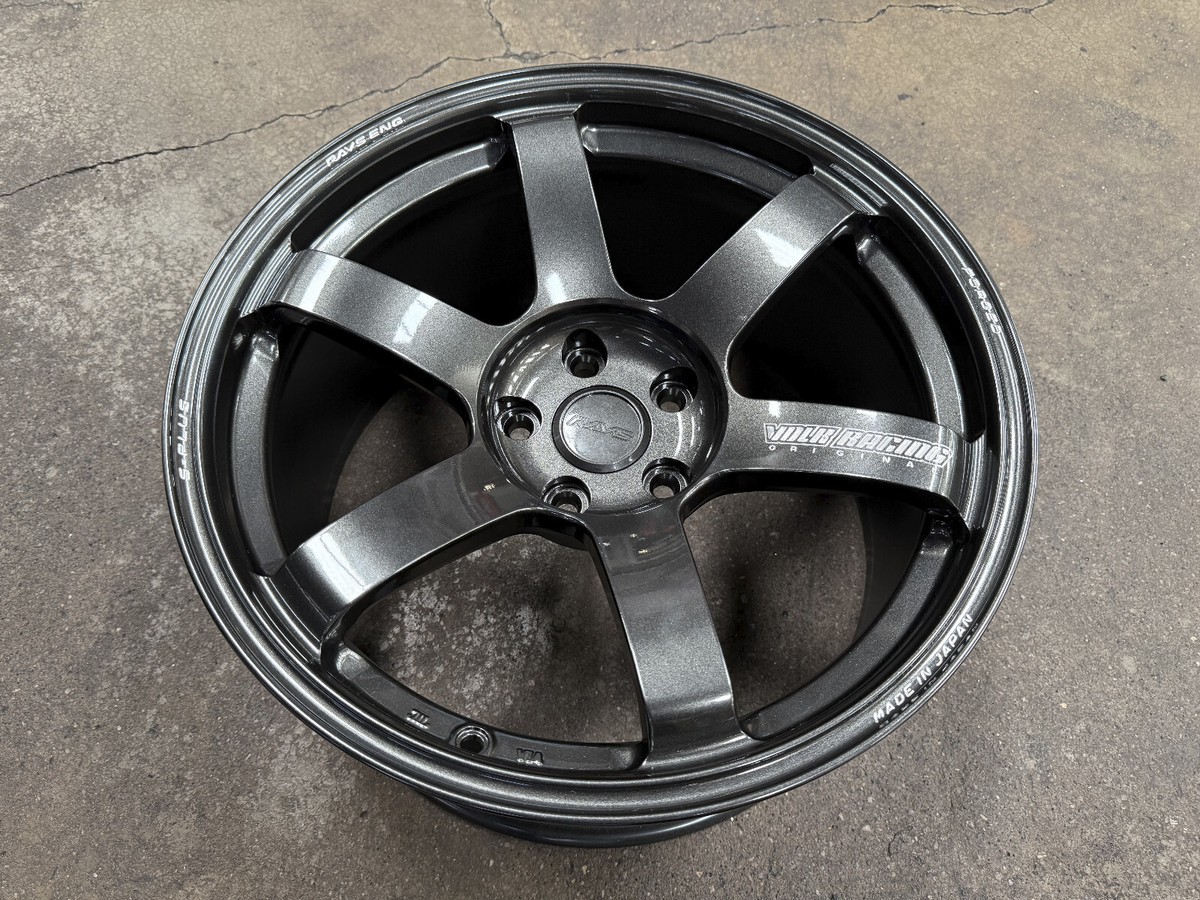 RAYS TE37 SAGA 18 × 8J +45 Volk Racing TE37 Saga SL - 18