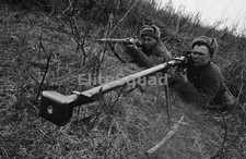 Wwii Photo Soviet Anti Tank Rifle Ptrd 41 On The Position During The Battle 31e Ebay
