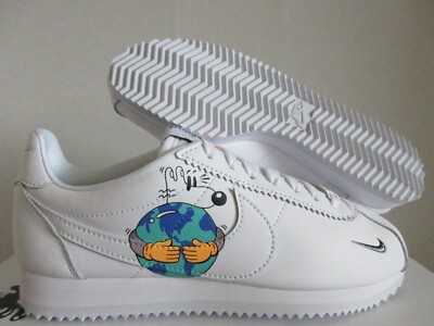 NIKE CORTEZ FLYLEATHER QS ''EARTH DAY'' WHITE MENS SZ 5- WMNS SZ 6.5 [CI5548-100]