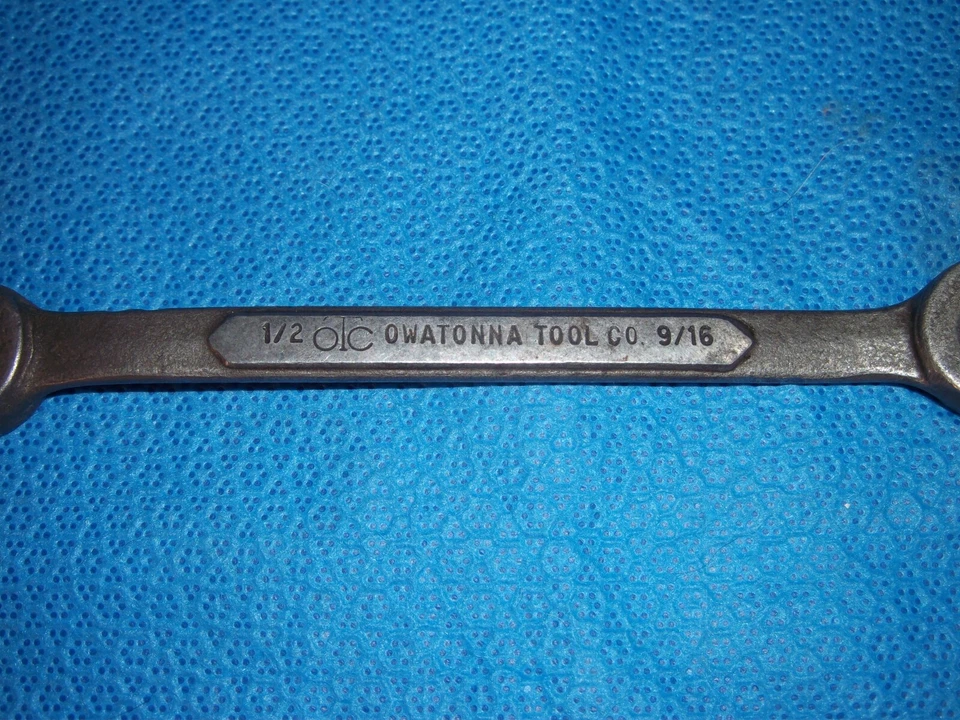 Vintage Owatonna Tool Co. CS-1618  1/2"-9/16" Flare Nut Wrench USA - Image 2 of 4