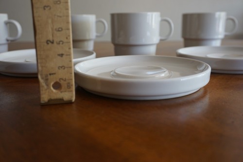 Lot 4x White Bauhaus Trend Pacific Coffee Tea Cup w/Saucer Isamu Kenmochi Vtg - Picture 2 of 14