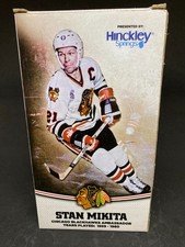 HOF Stan Mikita 2011 Chicago Blackhawks SGA Bobblehead by Hinckley Springs – NIB
