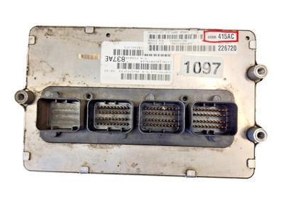 2005 CHRYSLER 300 5.7L Hemi V8 ECM ECU PCM Engine Control Unit / 04896415
