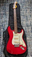 Squier Simon Neil Biffy Clyro signature Stratocaster red 
