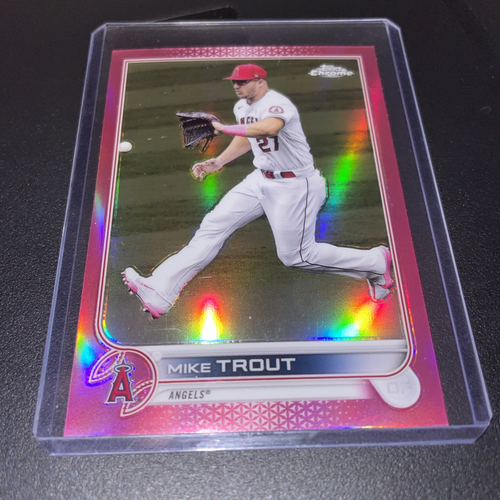2022 Topps Chrome - Mike Trout #200 Pink Refractor Angels Baseball Card MLB