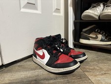 CHEAP Men’s Air Jordan 1s Size 8.5 Retro High OG  Red - Black - White