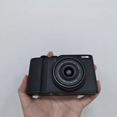 Fujifilm Fuji XF10 24.2 MP w/3-Inch LCD Touchscreen Digital Camera