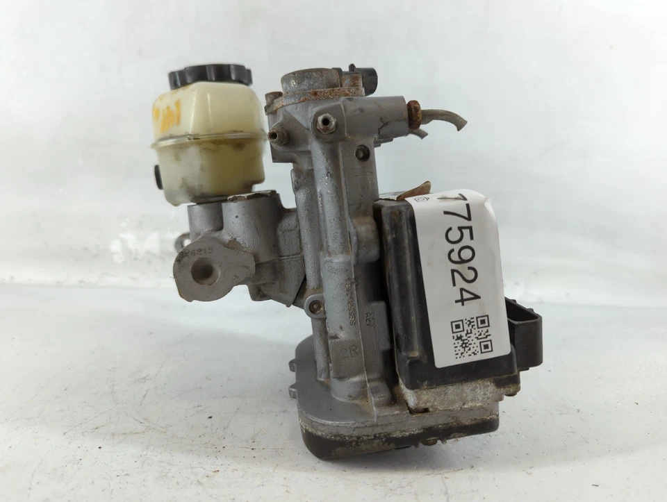 Chevrolet Beretta 1992-1996 cilindro maestro de freno MLG96 Foto 3 de 4