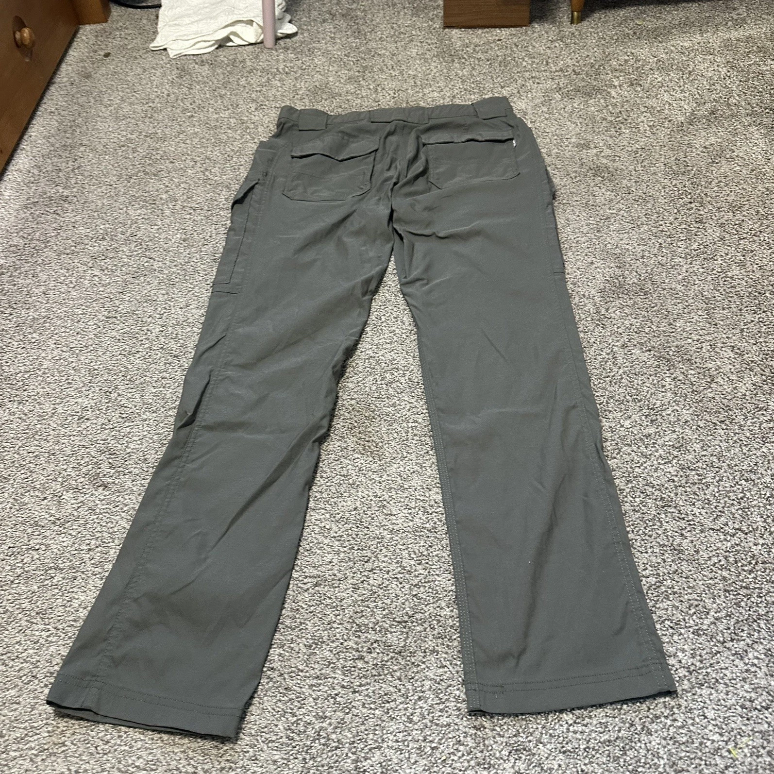 Duluth Trading Cargo Pants 36x34 Gray Flex Dry On The Fly Outdoor STRETCH 46201
Opens in a new windo