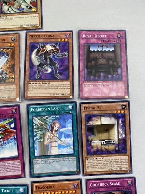 Lot of 32 VTG 1996 Kazuki Takahashi Yugioh Playing Cards