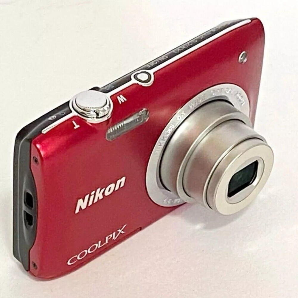 NIKON COOLPIX S2900 20.0MP 5x Optical Zoom CCD Digital Camera