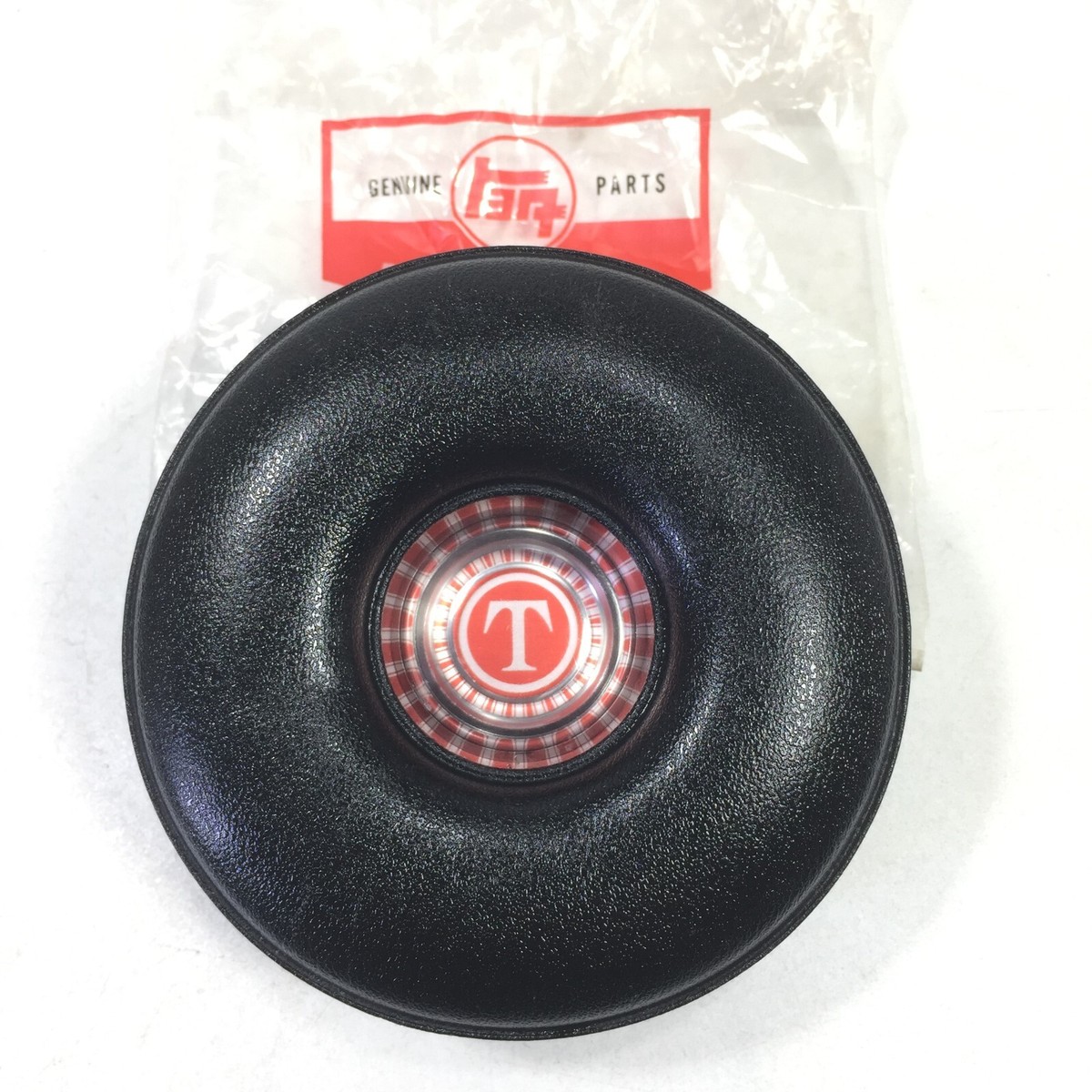 NOS TOYOTA LAND CRUISER 1970-74 FJ40 FJ55 FJ45 STEERING WHEEL