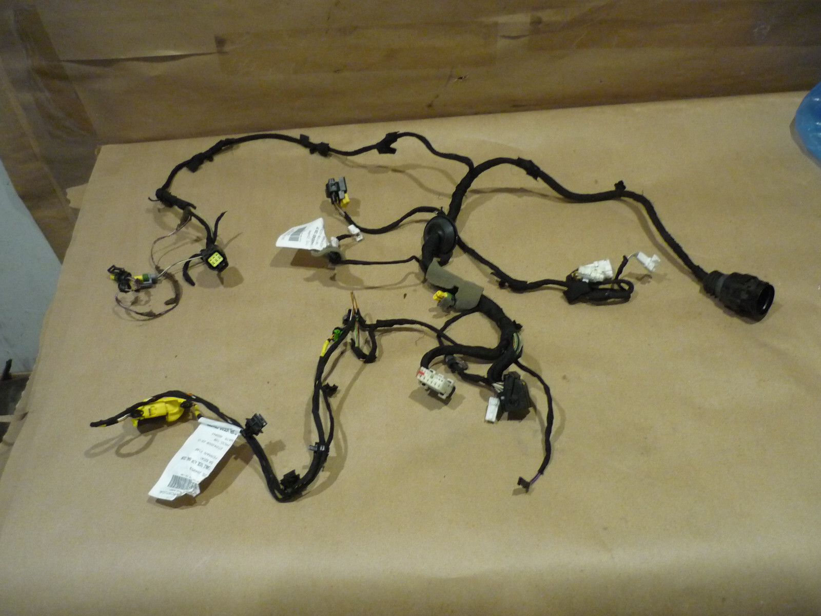 Ferrari California - RH Passenger Door Wire Harness - P/N 254949