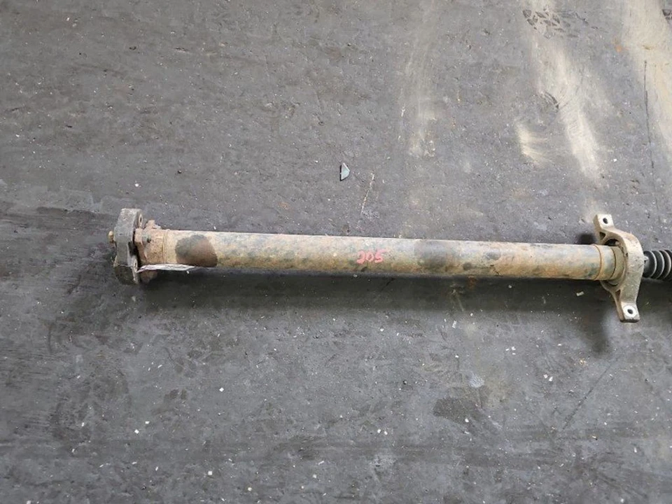 Eje cardán trasero KIA Sportage 2011 49300-3W000 diésel 135kW IPJ148802 - Imagen 2 de 4