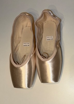 NEW Russian Pointe Rubin Ballet Shoes Size 43 W1 V2 FS Pink No Box Women s 11 US