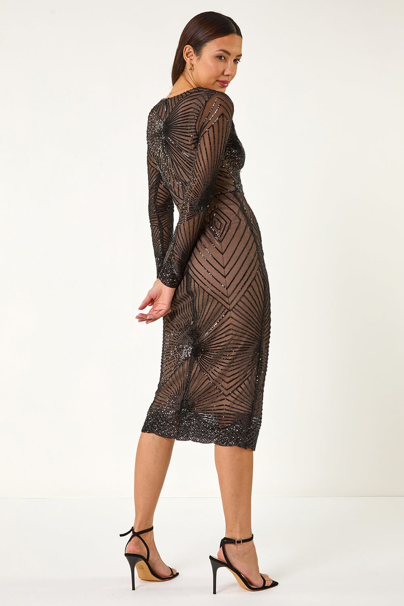 Formal Long Sparkly Black Sequin Sequin Maxi Dress Petite Xscape Long  Sleeve Sequin Gown In Black