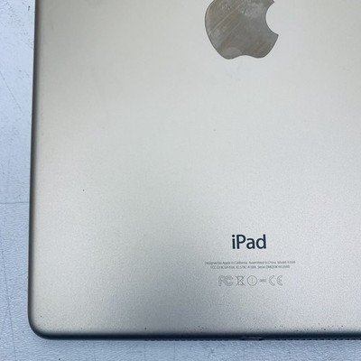 Apple iPad Air 2 A1566 64GB Wi-Fi 9.7