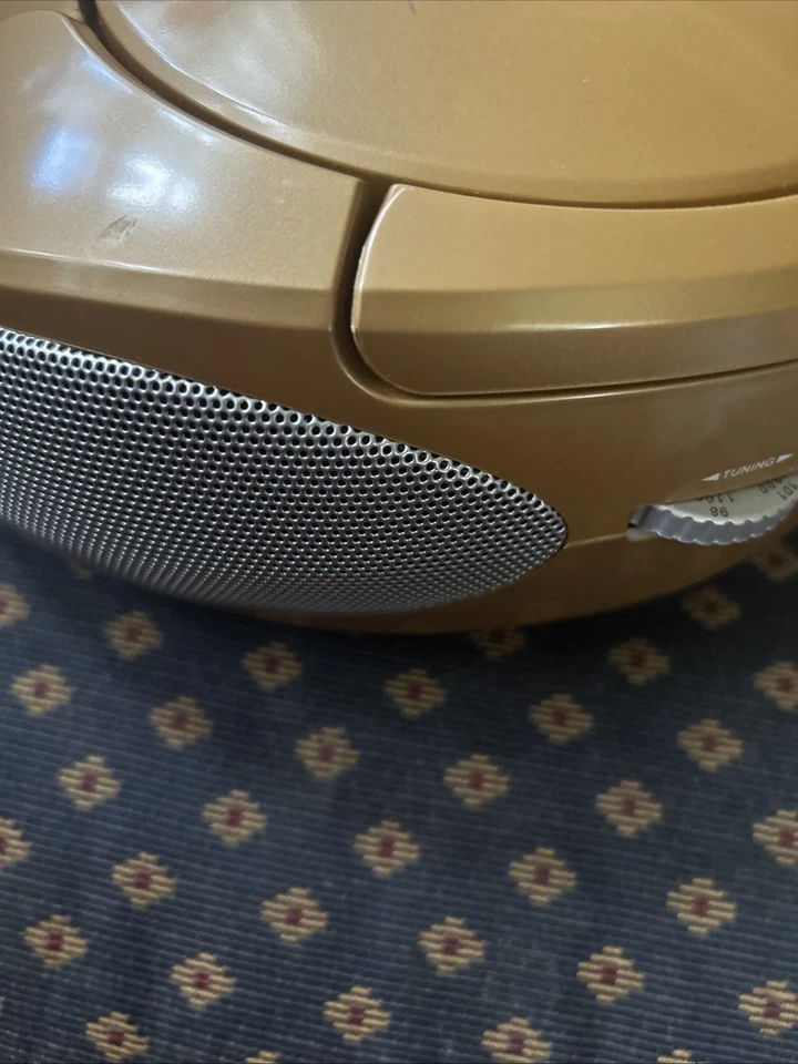 Radio CD Portátil Sylvania Boombox Modelo No. SRCD261-B Reproductor de CD AF/FM LIMPIO semanas Foto 3 de 4