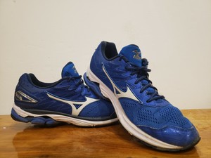 Mizuno Wave Rider 20 Mens Shoes Size 9 