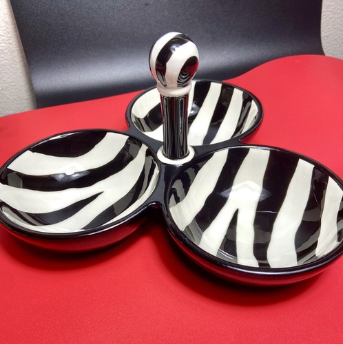Little River Gift Black White Zebra Design Glass Triple Connected Serving Trays - Picture 10 of 15