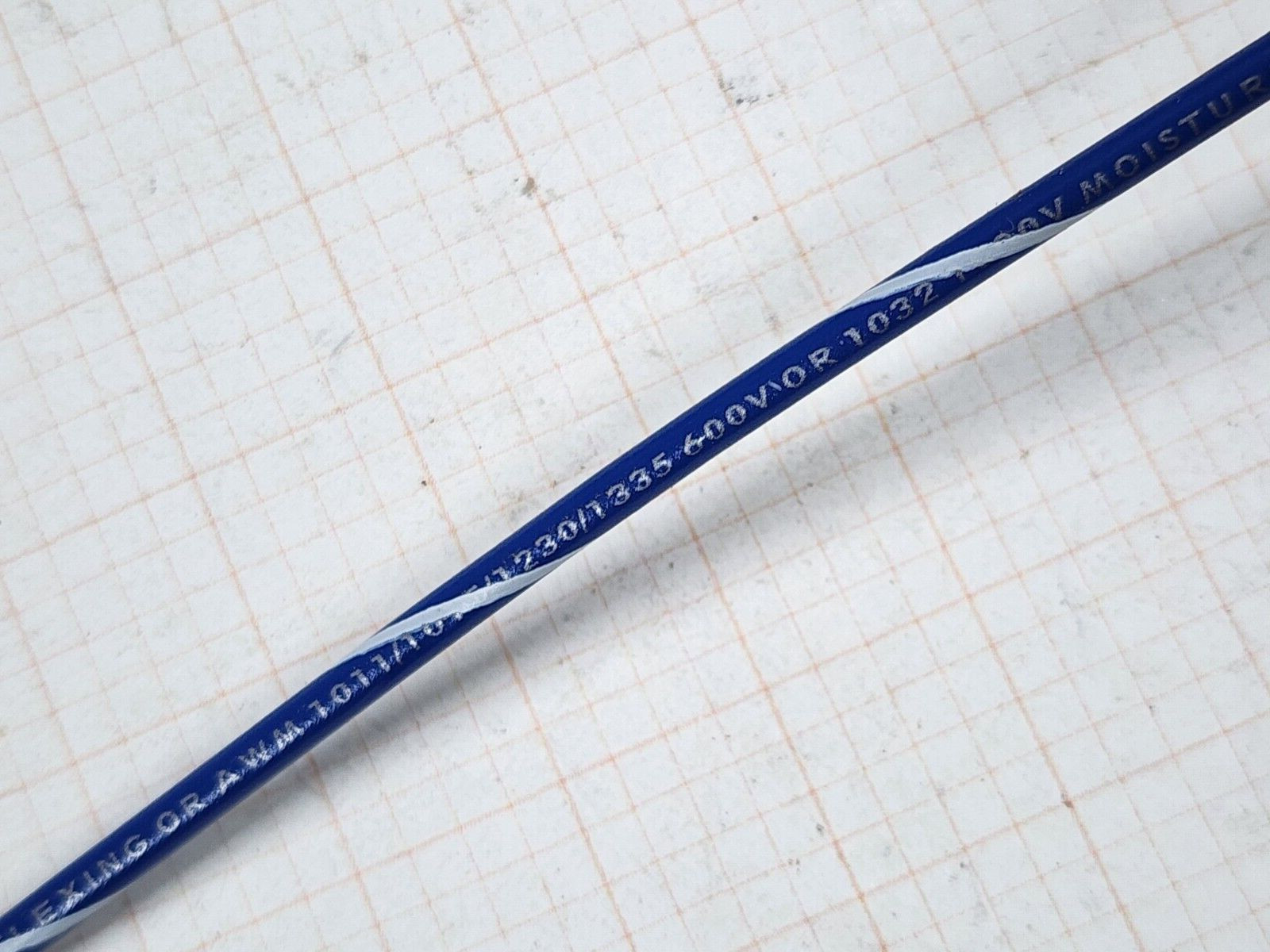 Southwire #16awg 26x30T Boat Cable Hook-Up Wire Dark Blue w/White Spiral /100ft