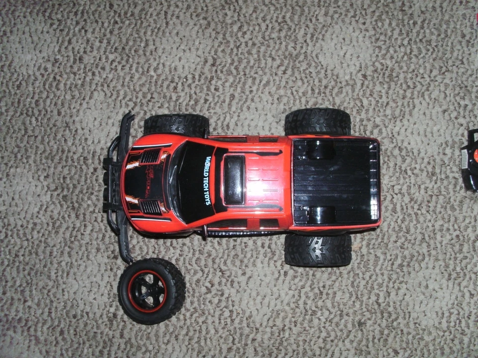 World Tech 1:14 Ford F-150 RC Truck - Image 3 of 4