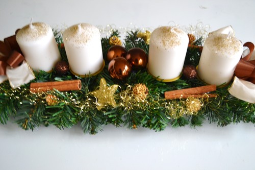 escl. Ghirlanda dell'Avvento Marrone Crema 60 cm Artificiale Natale Avvento Composizione - Foto 4 di 5