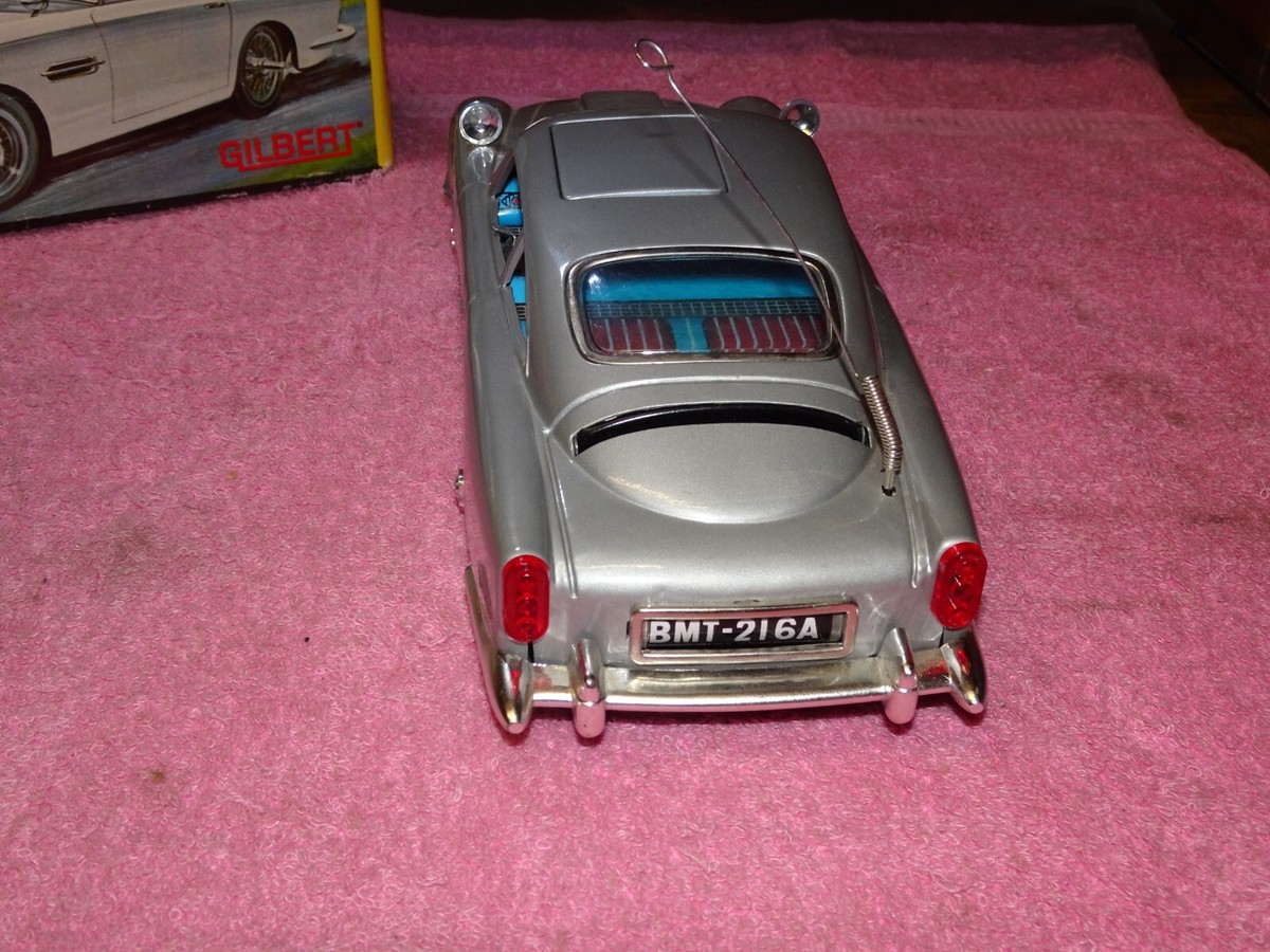 James Bond's Aston-Martin DB5 1965 AC Gilbert Made in Japan