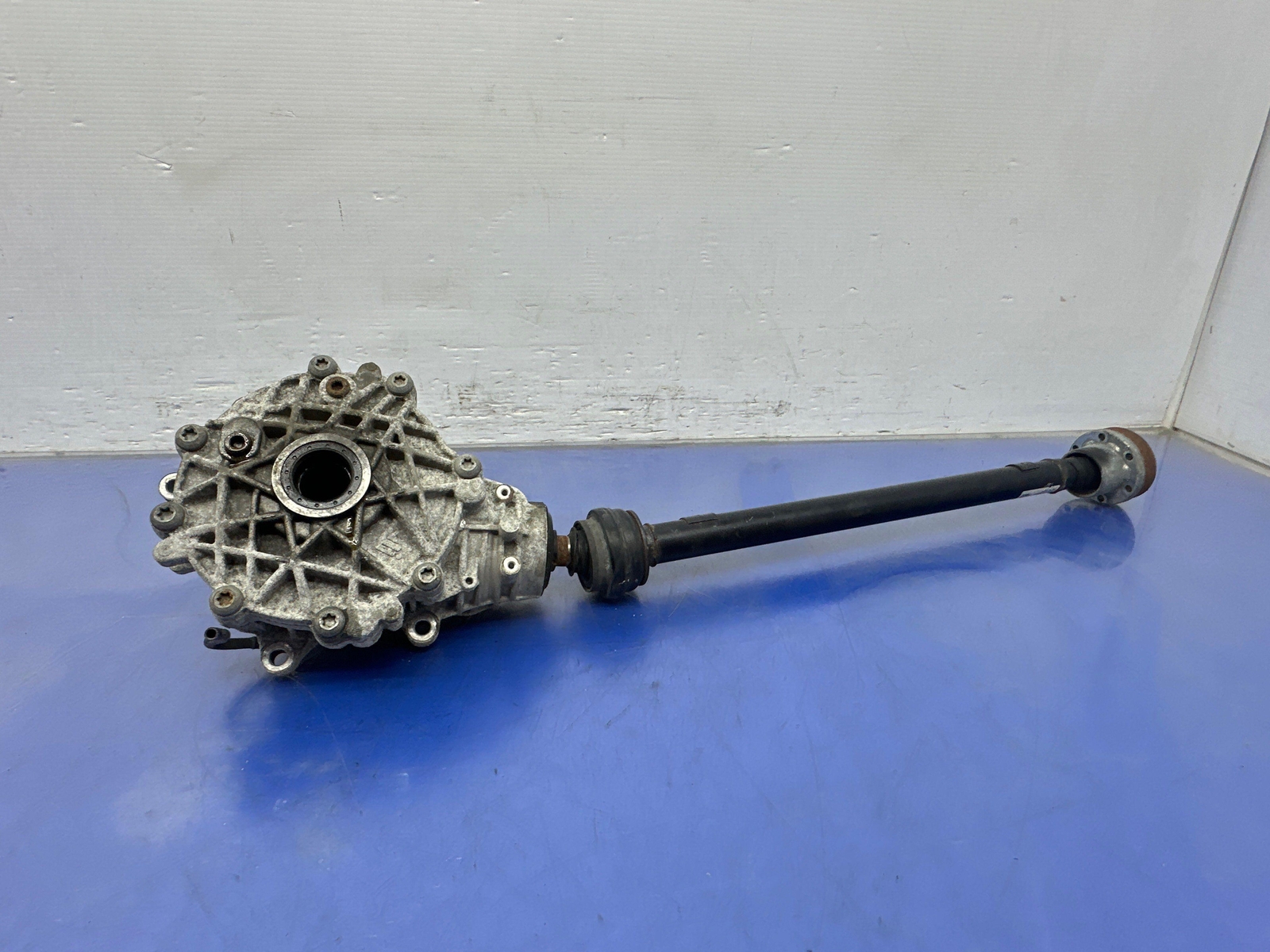 2017-2020 MASERATI LEVANTE M161 OEM 3.0L AWD FRONT AXLE CARRIER DIFFERENTIAL 63K