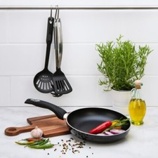 Image of Pendeford Diamond Collection Non Stick Frying Pan Soft Touch Handle 24cm
