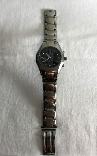 SPARES REPAIRS Battery Operated LORUS DINO Quartz Watch Damaged Strap M01A2598