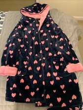 VERY BLUE  PINK HEART SOFT HOODED SHORT ROBE SIZE 14-16