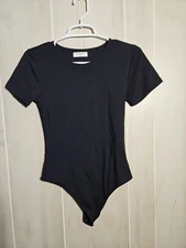 Aritzia Babaton Women's Black Crewneck Short Sleeve Bodysuit Sz M