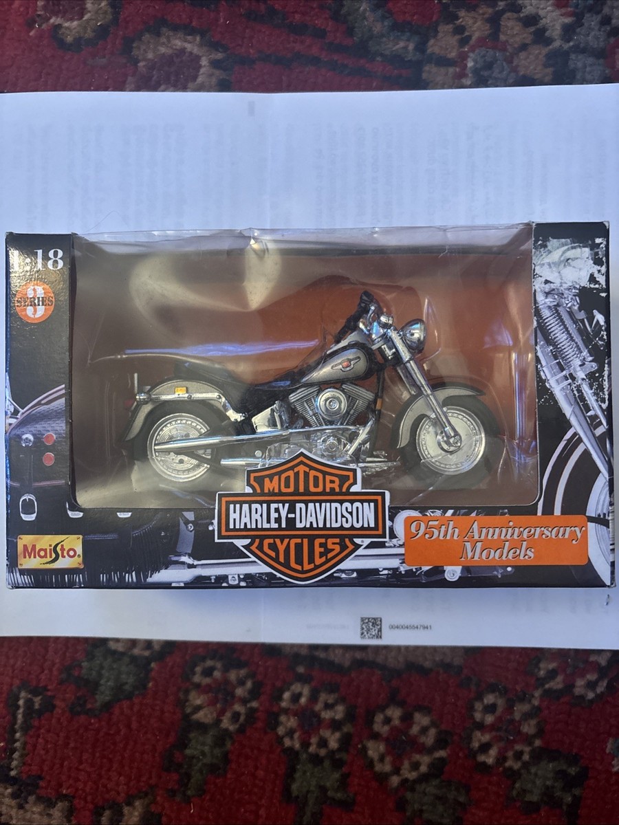 Vintage 1998 Harley Davidson 1:18 Die Cast Desk Model Toy FLSTF
