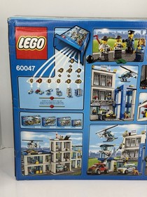 LEGO CITY: Police Station Playset 60047 New 854 Pcs Factory Sealed Ages 6-12