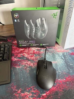 Razer Naga V2 Pro Kabellose MMO Gaming Maus, Schwarz