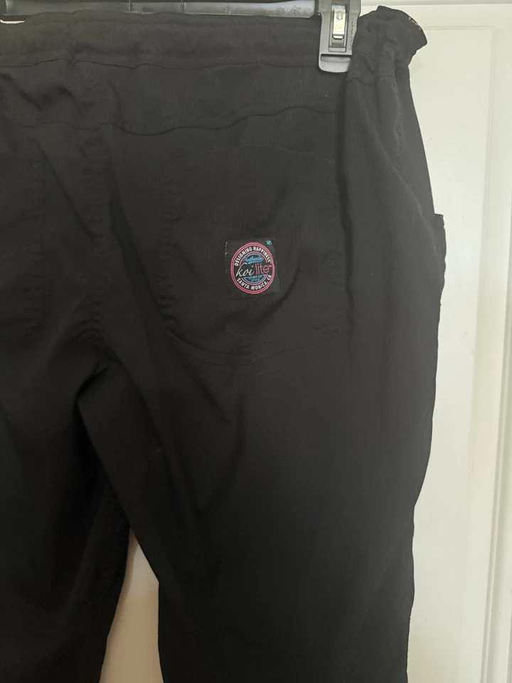 Koi Lite Scrub Pants Women’s Sz M Regular Slim Fit MECHANICAL STRETCH Black - Image 3 of 4