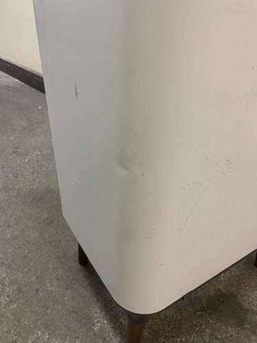 Tower Ozone Sensor Bin with Legs - Large 65L - UNUSED - Scratched And Dented - Picture 4 of 4