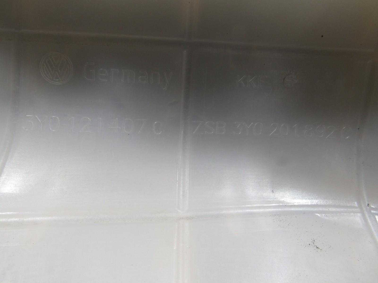 10-20 Bentley Mulsanne 2012 Engine Coolant Expansion Tank Reservoir Bottle @1