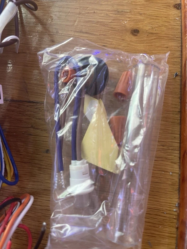 Luz fluorescente de respaldo de emergencia Lineage BAL1400TD-STD - Imagen 3 de 4